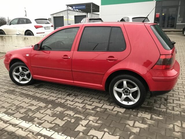 Красный Фольксваген Гольф, объемом двигателя 1.6 л и пробегом 273 тыс. км за 3399 $, фото 8 на Automoto.ua