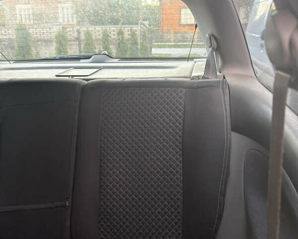 Червоний Фольксваген Гольф, об'ємом двигуна 1.4 л та пробігом 189 тис. км за 4000 $, фото 15 на Automoto.ua