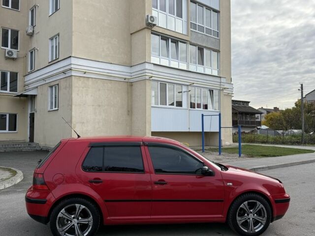 Червоний Фольксваген Гольф, об'ємом двигуна 1.4 л та пробігом 209 тис. км за 3850 $, фото 4 на Automoto.ua