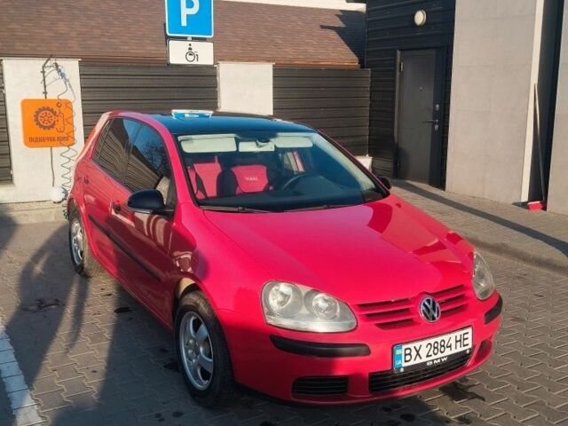 Красный Фольксваген Гольф, объемом двигателя 1.4 л и пробегом 184 тыс. км за 4850 $, фото 1 на Automoto.ua
