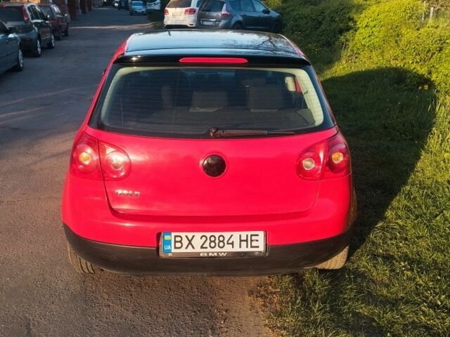 Красный Фольксваген Гольф, объемом двигателя 1.4 л и пробегом 184 тыс. км за 4850 $, фото 6 на Automoto.ua