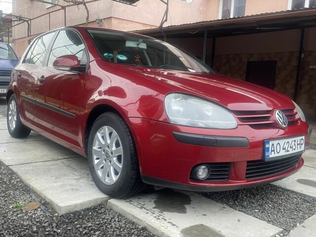 Красный Фольксваген Гольф, объемом двигателя 1.4 л и пробегом 198 тыс. км за 4500 $, фото 3 на Automoto.ua