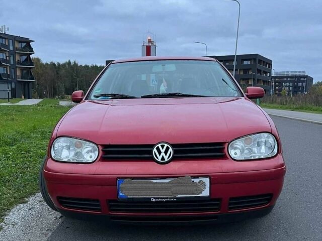 Красный Фольксваген Гольф, объемом двигателя 1.8 л и пробегом 233 тыс. км за 1554 $, фото 9 на Automoto.ua