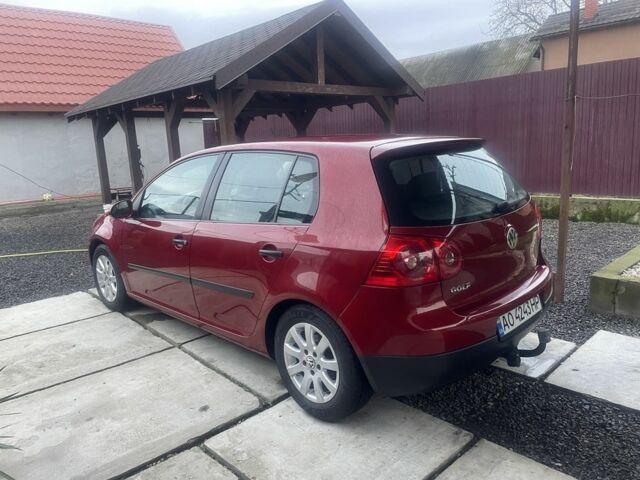 Красный Фольксваген Гольф, объемом двигателя 1.4 л и пробегом 198 тыс. км за 4500 $, фото 15 на Automoto.ua