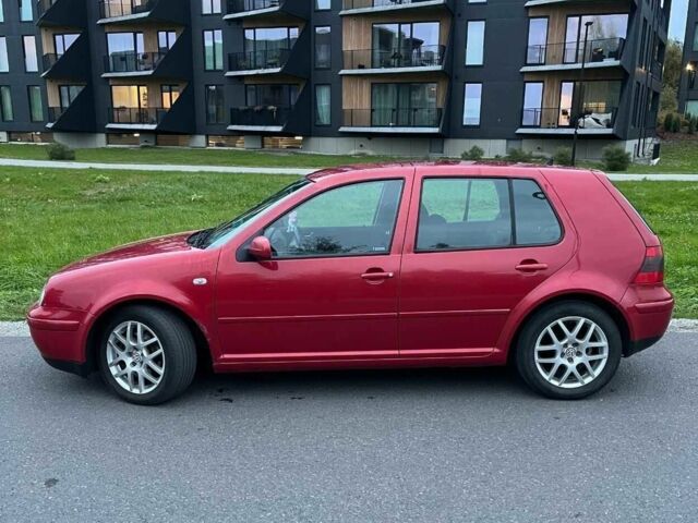 Красный Фольксваген Гольф, объемом двигателя 1.8 л и пробегом 233 тыс. км за 1554 $, фото 5 на Automoto.ua