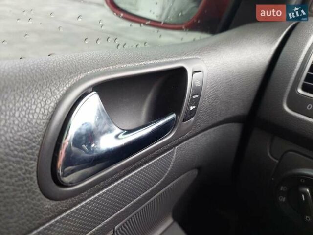 Червоний Фольксваген Гольф, об'ємом двигуна 1.9 л та пробігом 283 тис. км за 5000 $, фото 35 на Automoto.ua