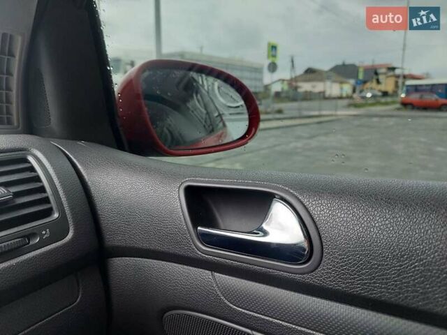 Червоний Фольксваген Гольф, об'ємом двигуна 1.9 л та пробігом 283 тис. км за 5000 $, фото 50 на Automoto.ua