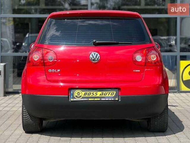 Красный Фольксваген Гольф, объемом двигателя 1.39 л и пробегом 198 тыс. км за 6300 $, фото 4 на Automoto.ua