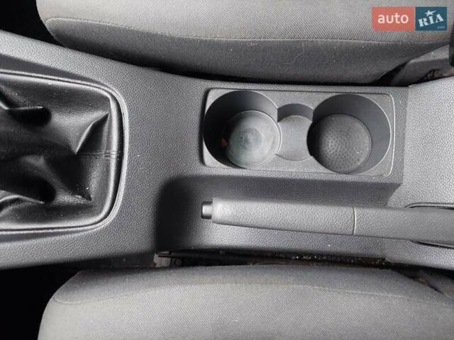 Червоний Фольксваген Гольф, об'ємом двигуна 1.9 л та пробігом 283 тис. км за 5000 $, фото 55 на Automoto.ua