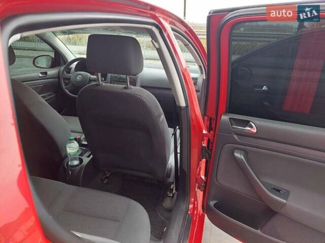 Червоний Фольксваген Гольф, об'ємом двигуна 1.9 л та пробігом 283 тис. км за 5000 $, фото 38 на Automoto.ua