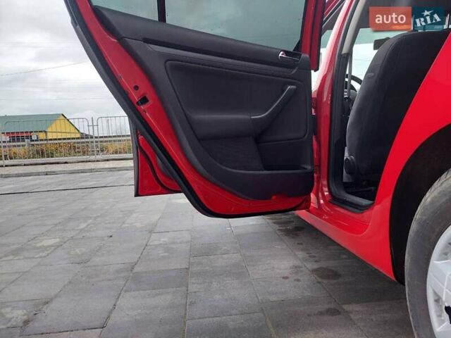 Червоний Фольксваген Гольф, об'ємом двигуна 1.9 л та пробігом 283 тис. км за 5000 $, фото 39 на Automoto.ua