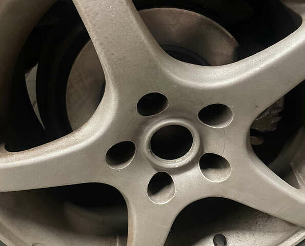 Червоний Фольксваген Гольф, об'ємом двигуна 1.6 л та пробігом 244 тис. км за 6200 $, фото 15 на Automoto.ua