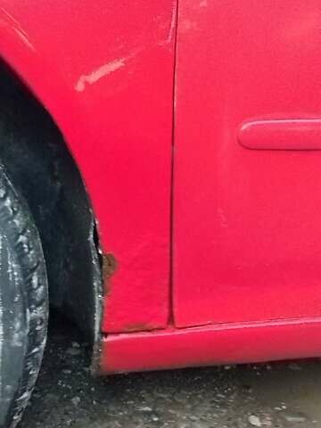 Красный Фольксваген Гольф, объемом двигателя 2 л и пробегом 286 тыс. км за 4200 $, фото 27 на Automoto.ua