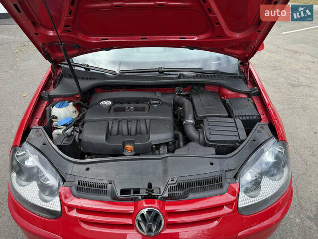 Червоний Фольксваген Гольф, об'ємом двигуна 1.6 л та пробігом 239 тис. км за 6000 $, фото 13 на Automoto.ua