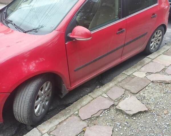 Красный Фольксваген Гольф, объемом двигателя 1.98 л и пробегом 312 тыс. км за 5200 $, фото 3 на Automoto.ua