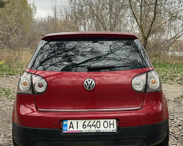 Красный Фольксваген Гольф, объемом двигателя 1.97 л и пробегом 330 тыс. км за 6500 $, фото 5 на Automoto.ua