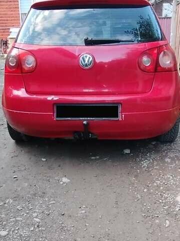 Красный Фольксваген Гольф, объемом двигателя 2 л и пробегом 286 тыс. км за 4200 $, фото 3 на Automoto.ua