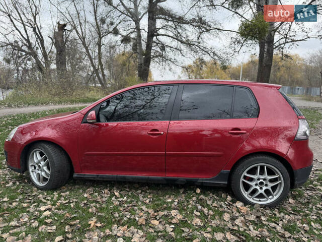 Красный Фольксваген Гольф, объемом двигателя 1.97 л и пробегом 330 тыс. км за 6500 $, фото 4 на Automoto.ua
