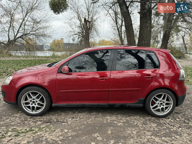Красный Фольксваген Гольф, объемом двигателя 1.97 л и пробегом 330 тыс. км за 6500 $, фото 3 на Automoto.ua