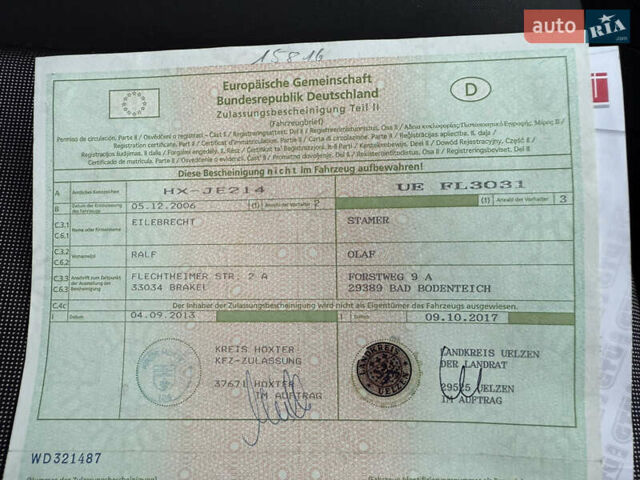 Красный Фольксваген Гольф, объемом двигателя 1.6 л и пробегом 223 тыс. км за 6799 $, фото 77 на Automoto.ua