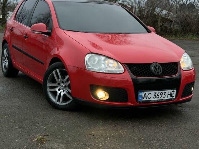 Червоний Фольксваген Гольф, об'ємом двигуна 1.9 л та пробігом 425 тис. км за 5450 $, фото 2 на Automoto.ua