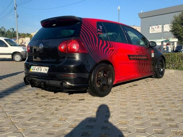 Красный Фольксваген Гольф, объемом двигателя 1.6 л и пробегом 147 тыс. км за 7500 $, фото 1 на Automoto.ua