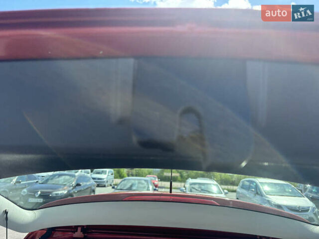 Красный Фольксваген Гольф, объемом двигателя 1.4 л и пробегом 230 тыс. км за 5800 $, фото 14 на Automoto.ua