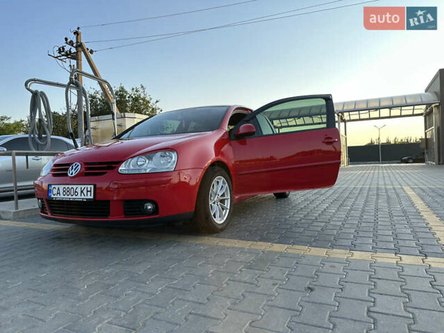 Фольксваген Гольф 2006 в Кропивницком (Кировограде) на Automoto.ua Красный Фольксваген Гольф, объемом двигателя 1.6 л и пробегом 242 тыс. км за 5900 $, фото 21 на Automoto.ua