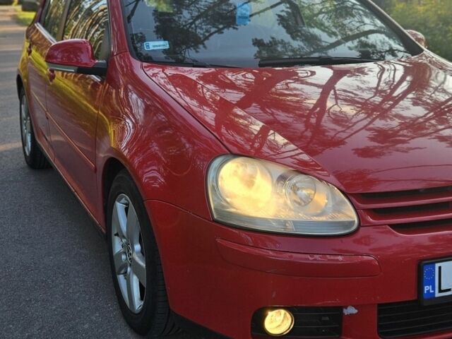Фольксваген Гольф 2006 у Житомирі на Automoto.ua Червоний Фольксваген Гольф, об'ємом двигуна 2 л та пробігом 337 тис. км за 2757 $, фото 11 на Automoto.ua