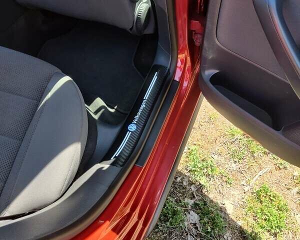 Красный Фольксваген Гольф, объемом двигателя 1.6 л и пробегом 186 тыс. км за 5700 $, фото 13 на Automoto.ua