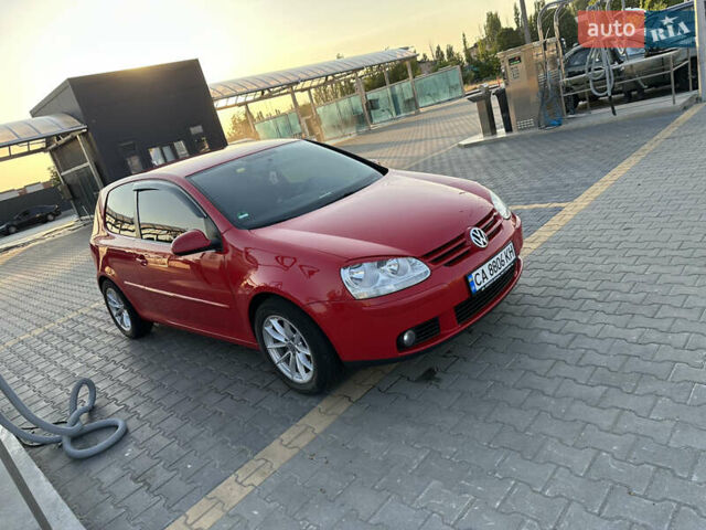 Фольксваген Гольф 2006 в Кропивницком (Кировограде) на Automoto.ua Красный Фольксваген Гольф, объемом двигателя 1.6 л и пробегом 242 тыс. км за 5900 $, фото 16 на Automoto.ua