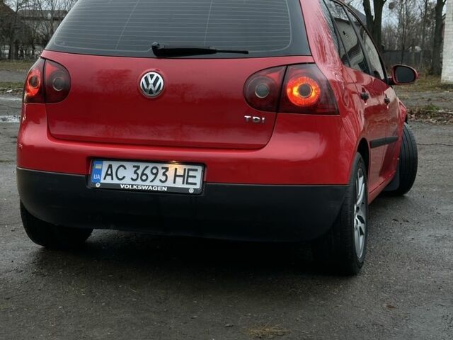 Червоний Фольксваген Гольф, об'ємом двигуна 1.9 л та пробігом 425 тис. км за 5450 $, фото 5 на Automoto.ua