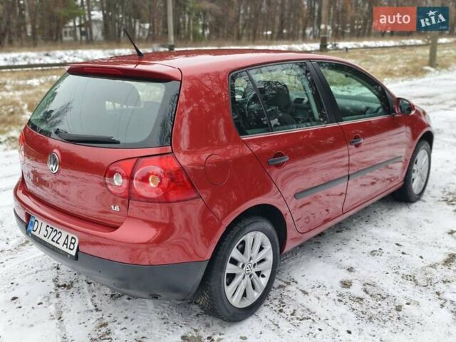 Красный Фольксваген Гольф, объемом двигателя 1.6 л и пробегом 193 тыс. км за 5250 $, фото 6 на Automoto.ua