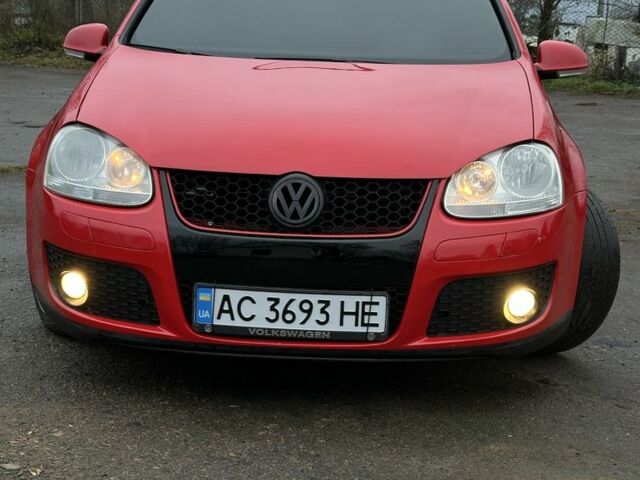 Червоний Фольксваген Гольф, об'ємом двигуна 1.9 л та пробігом 425 тис. км за 5450 $, фото 1 на Automoto.ua