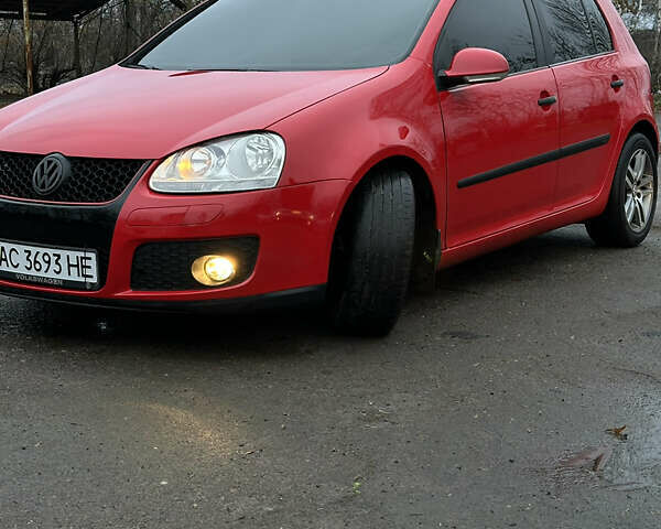 Красный Фольксваген Гольф, объемом двигателя 1.9 л и пробегом 425 тыс. км за 5450 $, фото 9 на Automoto.ua