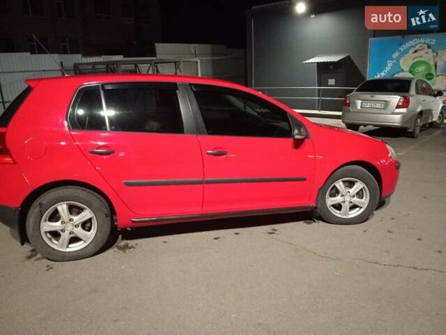 Червоний Фольксваген Гольф, об'ємом двигуна 1.6 л та пробігом 290 тис. км за 5500 $, фото 4 на Automoto.ua