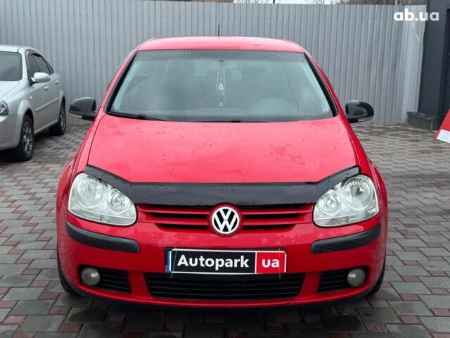 Красный Фольксваген Гольф, объемом двигателя 1.6 л и пробегом 296 тыс. км за 5990 $, фото 6 на Automoto.ua