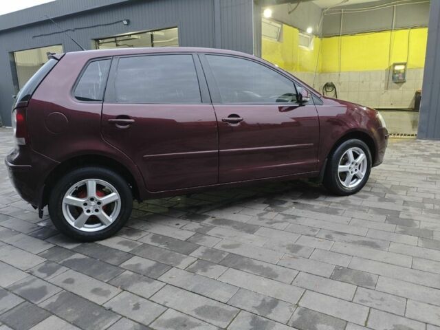 Червоний Фольксваген Гольф, об'ємом двигуна 1.4 л та пробігом 100 тис. км за 3900 $, фото 1 на Automoto.ua