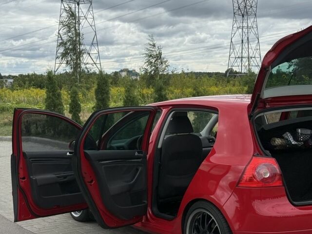 Красный Фольксваген Гольф, объемом двигателя 1.4 л и пробегом 177 тыс. км за 6800 $, фото 3 на Automoto.ua