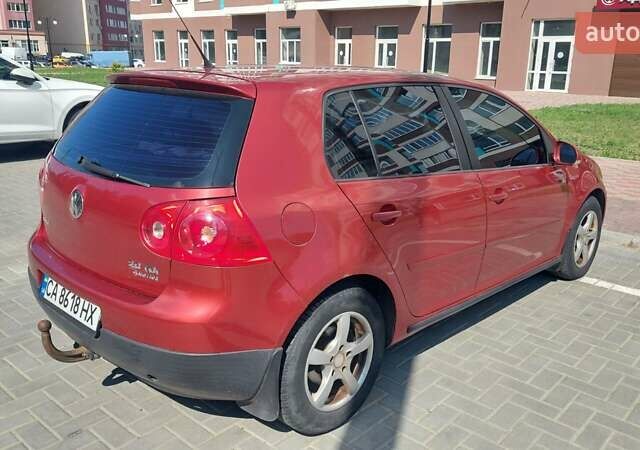 Красный Фольксваген Гольф, объемом двигателя 2 л и пробегом 316 тыс. км за 5000 $, фото 29 на Automoto.ua