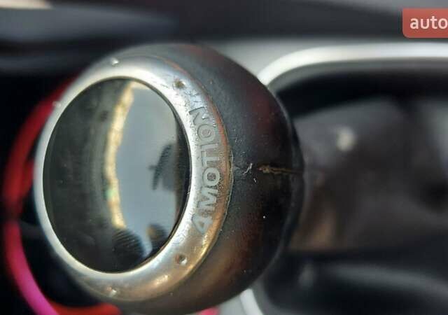 Красный Фольксваген Гольф, объемом двигателя 2 л и пробегом 316 тыс. км за 5000 $, фото 14 на Automoto.ua