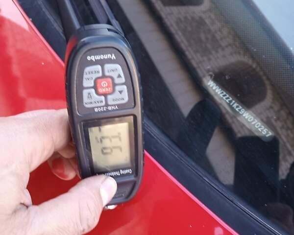 Красный Фольксваген Гольф, объемом двигателя 1.39 л и пробегом 205 тыс. км за 5399 $, фото 102 на Automoto.ua