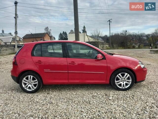 Червоний Фольксваген Гольф, об'ємом двигуна 1.4 л та пробігом 205 тис. км за 4950 $, фото 26 на Automoto.ua