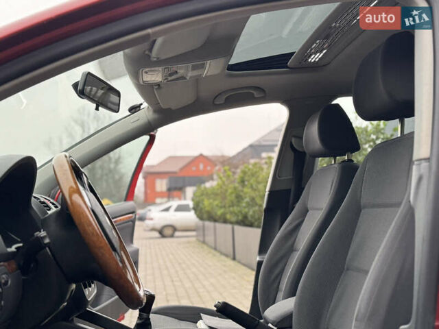 Червоний Фольксваген Гольф, об'ємом двигуна 1.4 л та пробігом 231 тис. км за 5600 $, фото 39 на Automoto.ua