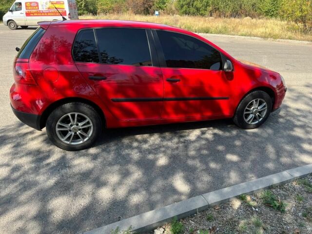 Красный Фольксваген Гольф, объемом двигателя 1.6 л и пробегом 230 тыс. км за 5300 $, фото 3 на Automoto.ua