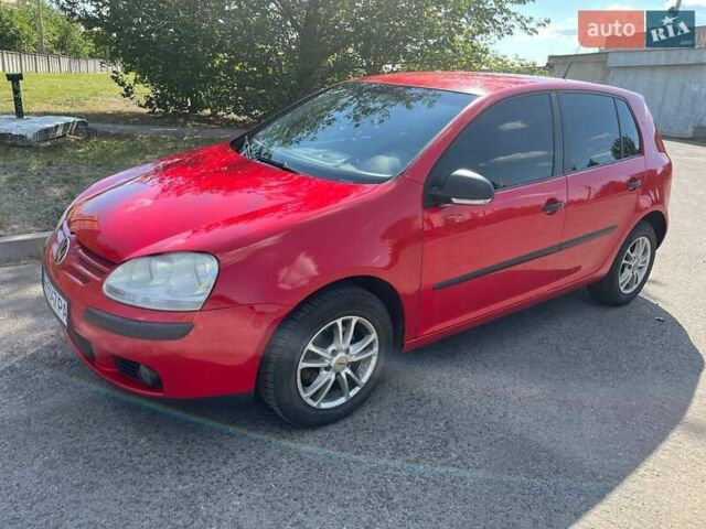 Красный Фольксваген Гольф, объемом двигателя 1.6 л и пробегом 231 тыс. км за 5500 $, фото 14 на Automoto.ua