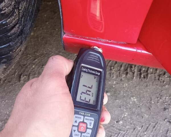 Червоний Фольксваген Гольф, об'ємом двигуна 1.4 л та пробігом 205 тис. км за 4950 $, фото 106 на Automoto.ua