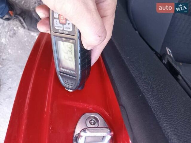 Красный Фольксваген Гольф, объемом двигателя 1.39 л и пробегом 205 тыс. км за 5399 $, фото 87 на Automoto.ua