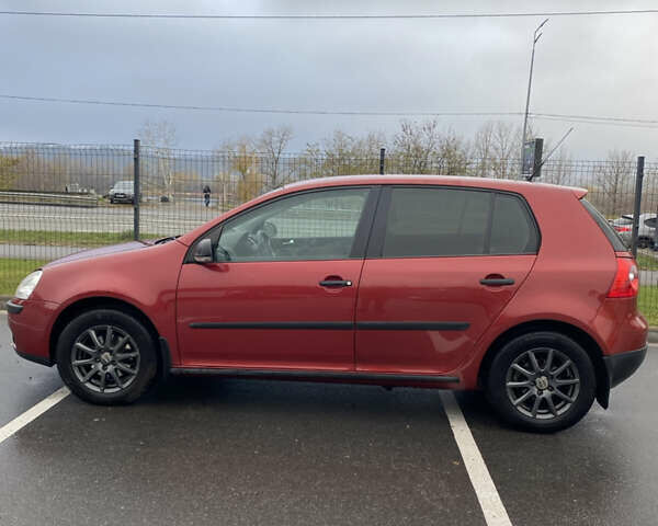 Червоний Фольксваген Гольф, об'ємом двигуна 1.6 л та пробігом 197 тис. км за 7700 $, фото 3 на Automoto.ua