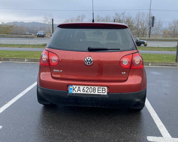 Червоний Фольксваген Гольф, об'ємом двигуна 1.6 л та пробігом 197 тис. км за 7700 $, фото 2 на Automoto.ua